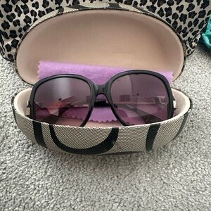 Marc Jacobs Black Frame, gradient lens Sunglasses with Case